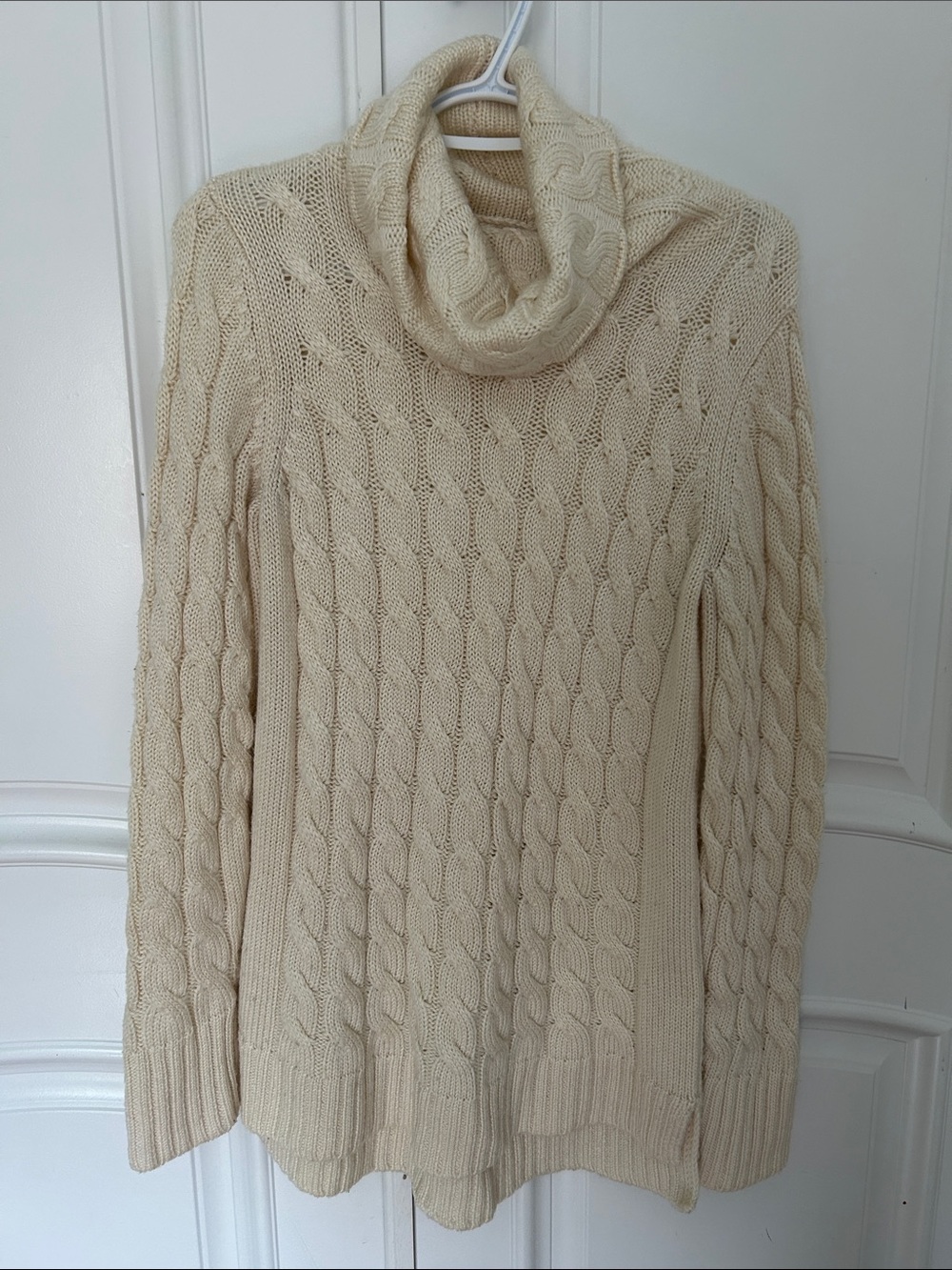 Banana Republic - Wool Blend - Cream - Cable Knit Long, Pullover Sweater